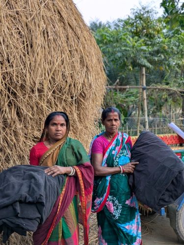 শীতার্তদের পাশে ভিকারুননিসা অ‍্যালামনাই অ‍্যাসোসিয়েশন ২০২৬ 12